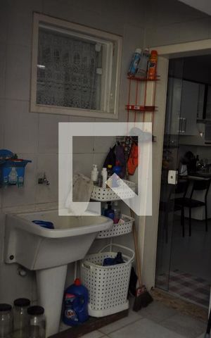 Casa à venda com 490m², 4 quartos e 3 vagasLavanderia e Quarto de Serviços