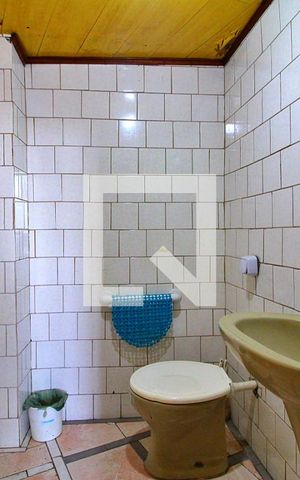 Casa à venda com 266m², 4 quartos e 1 vagaBanheiro 2