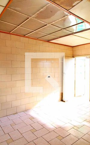 Casa à venda com 266m², 4 quartos e 1 vagaÁrea de Serviço