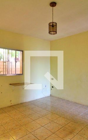 Casa à venda com 266m², 4 quartos e 1 vagaSala 2