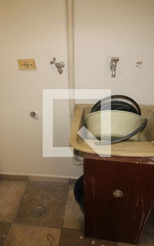 Casa à venda com 98m², 2 quartos e 2 vagasÁrea de Serviço