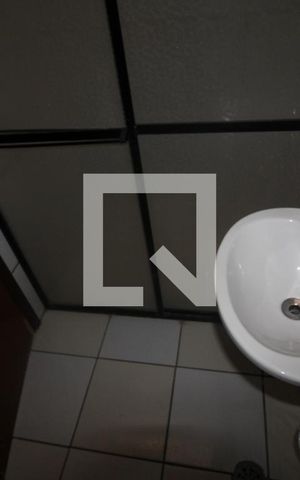 Casa à venda com 98m², 2 quartos e 2 vagasQuarto 2 - Banheiro
