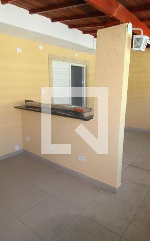 Casa à venda com 98m², 2 quartos e 2 vagasÁrea de Serviço