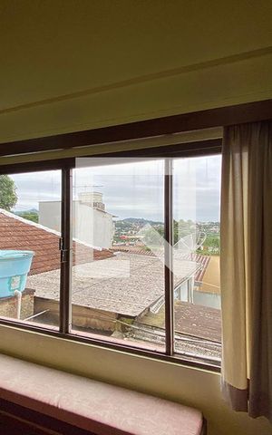 Casa à venda com 180m², 3 quartos e 2 vagasJanela do Salão de Festas