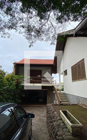Casa à venda com 180m², 3 quartos e 2 vagasGaragem
