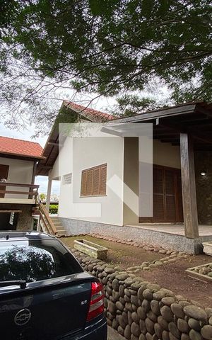 Casa à venda com 180m², 3 quartos e 2 vagasÁrea Externa