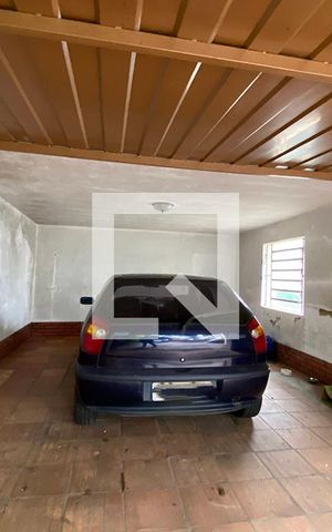 Casa à venda com 180m², 3 quartos e 2 vagasGaragem