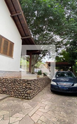 Casa à venda com 180m², 3 quartos e 2 vagasGaragem