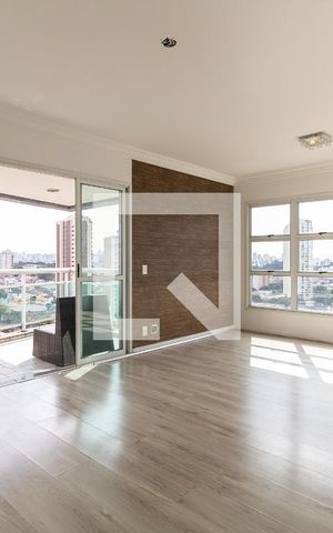 Apartamento para alugar com 133m², 3 quartos e 3 vagas Apartamento para alugar com 133m², 3 quartos e 3 vagasSala