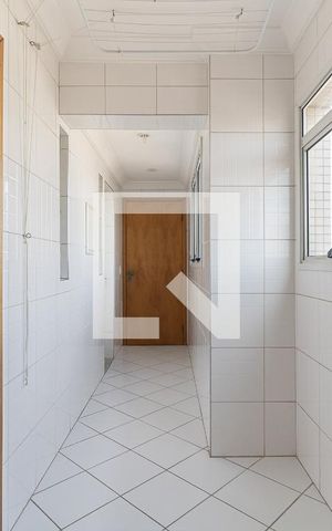 Apartamento para alugar com 133m², 3 quartos e 3 vagas Apartamento para alugar com 133m², 3 quartos e 3 vagasLavanderia