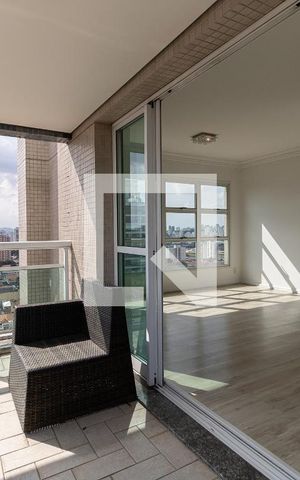 Apartamento para alugar com 133m², 3 quartos e 3 vagas Apartamento para alugar com 133m², 3 quartos e 3 vagasVaranda da Sala
