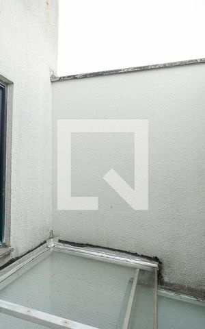 Casa de condomínio à venda com 150m², 3 quartos e 3 vagas Casa de condomínio à venda com 150m², 3 quartos e 3 vagasVista do quarto 02