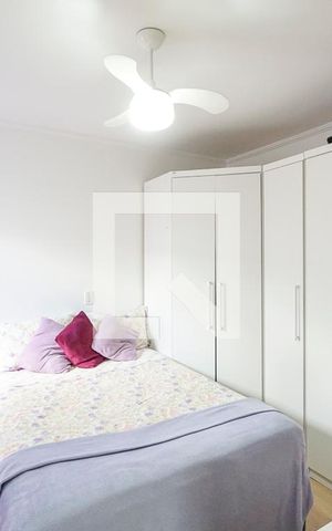 Casa de condomínio à venda com 150m², 3 quartos e 3 vagas Casa de condomínio à venda com 150m², 3 quartos e 3 vagasQuarto 02