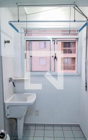 Apartamento para alugar com 50m², 2 quartos e 1 vagaarea de serviço