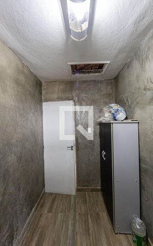 Casa à venda com 112m², 3 quartos e 2 vagasBanheiro Social