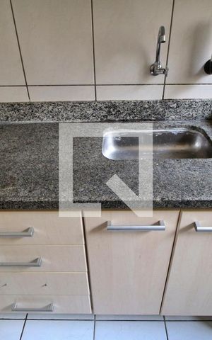 Apartamento para alugar com 50m², 2 quartos e 1 vagaCozinha (pia e armário)