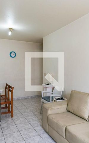 Apartamento à venda com 70m², 2 quartos e 1 vaga Apartamento à venda com 70m², 2 quartos e 1 vagaSala