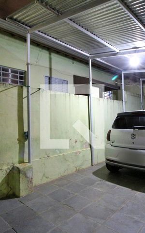 Casa à venda com 137m², 3 quartos e 3 vagasGaragem e entrada independente (Edícula)
