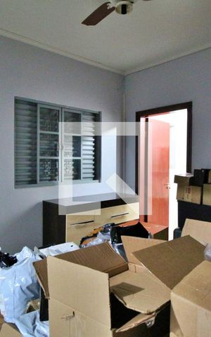 Casa à venda com 137m², 3 quartos e 3 vagasQuarto (edícula)
