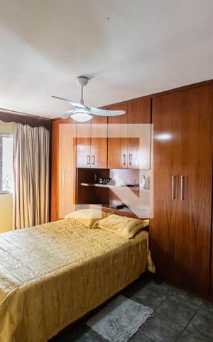 Casa à venda com 165m², 3 quartos e 3 vagas Casa à venda com 165m², 3 quartos e 3 vagasSuite