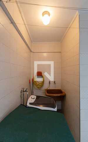 Casa à venda com 165m², 3 quartos e 3 vagas Casa à venda com 165m², 3 quartos e 3 vagasÁrea de Serviço