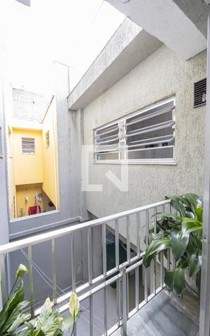 Casa à venda com 165m², 3 quartos e 3 vagas Casa à venda com 165m², 3 quartos e 3 vagasVaranda Cozinha