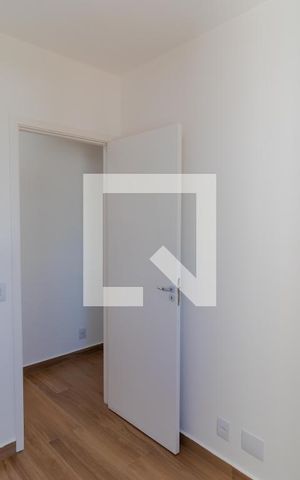 Apartamento para alugar com 58m², 3 quartos e 2 vagas Apartamento para alugar com 58m², 3 quartos e 2 vagasQuarto 02