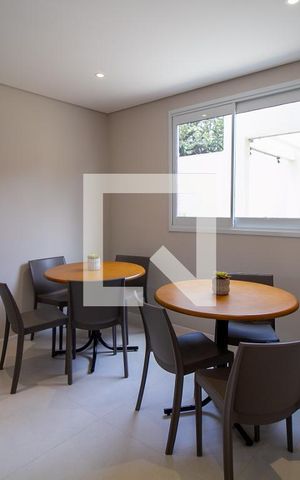 Apartamento à venda com 45m², 2 quartos e sem vagaÁrea comum - Salão de festas
