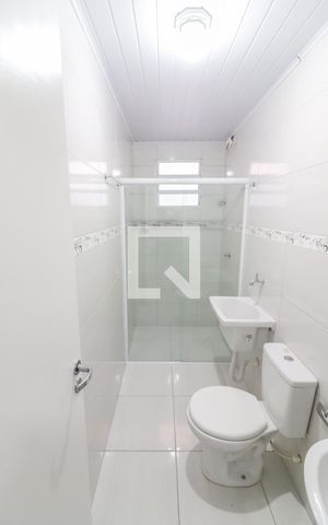 Studio para alugar com 40m², 1 quarto e sem vaga Studio para alugar com 40m², 1 quarto e sem vagaBanheiro