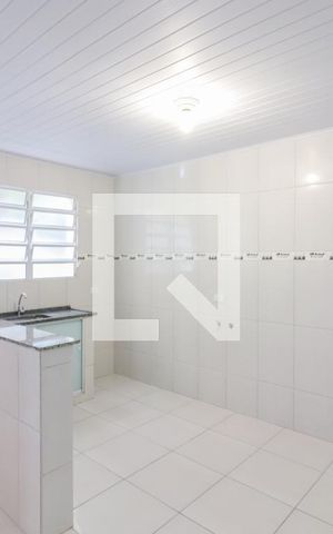 Studio para alugar com 40m², 1 quarto e sem vaga Studio para alugar com 40m², 1 quarto e sem vagaSala / Cozinha