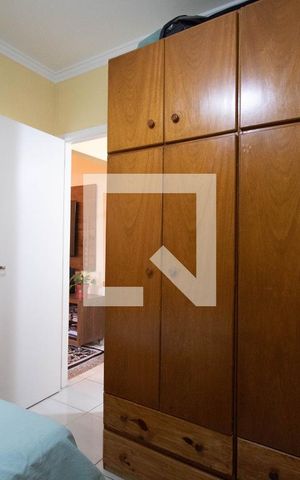 Casa à venda com 90m², 3 quartos e 2 vagas Casa à venda com 90m², 3 quartos e 2 vagasQuarto 1 (Casa 1)
