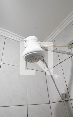 Casa à venda com 90m², 3 quartos e 2 vagas Casa à venda com 90m², 3 quartos e 2 vagasBanheiro Corredor (Casa 1)