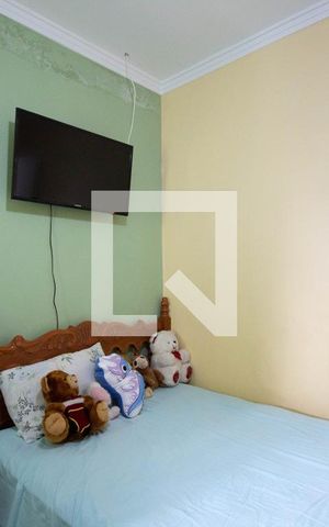 Casa à venda com 90m², 3 quartos e 2 vagas Casa à venda com 90m², 3 quartos e 2 vagasQuarto 1 (Casa 1)