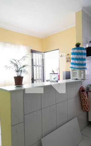 Casa à venda com 90m², 3 quartos e 2 vagas Casa à venda com 90m², 3 quartos e 2 vagasCozinha (Casa 2)
