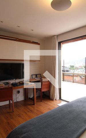 Apartamento à venda com 270m², 3 quartos e 2 vagasSuíte 1