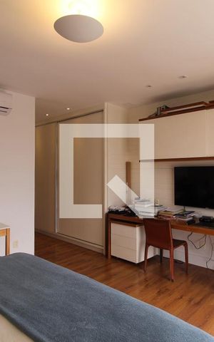 Apartamento à venda com 270m², 3 quartos e 2 vagasSuíte 1