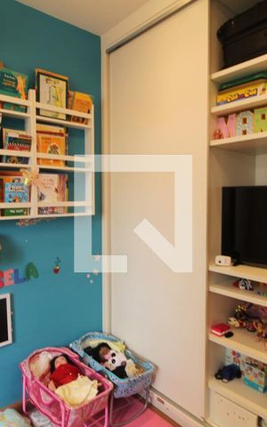 Apartamento à venda com 270m², 3 quartos e 2 vagasQuarto