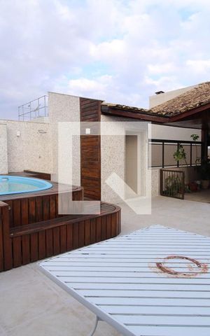 Apartamento à venda com 270m², 3 quartos e 2 vagasPiscina