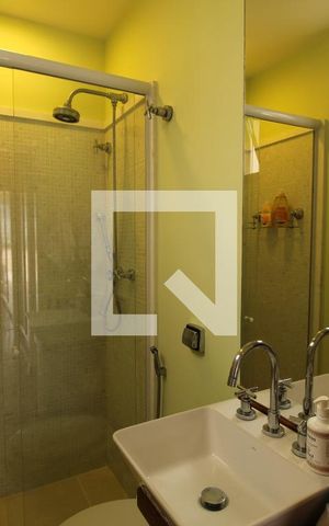 Apartamento à venda com 270m², 3 quartos e 2 vagasBanheiro Social