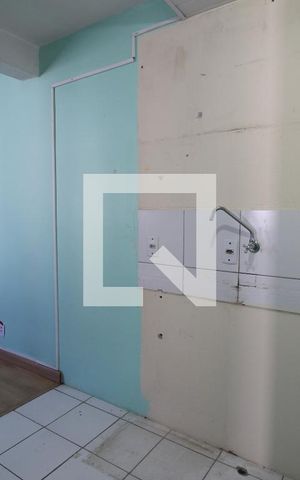 Apartamento à venda com 47m², 2 quartos e sem vagaCozinha e Área de Serviço