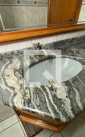 Casa à venda com 411m², 4 quartos e 3 vagasLavabo