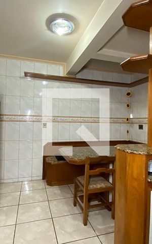 Casa à venda com 411m², 4 quartos e 3 vagasCozinha