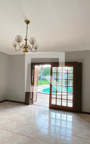 Casa à venda com 411m², 4 quartos e 3 vagasSala 2