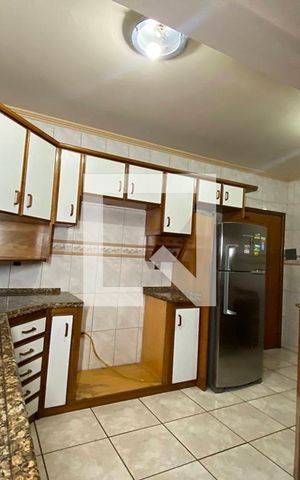 Casa à venda com 411m², 4 quartos e 3 vagasCozinha