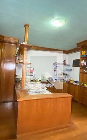 Casa à venda com 411m², 4 quartos e 3 vagasSuíte 4