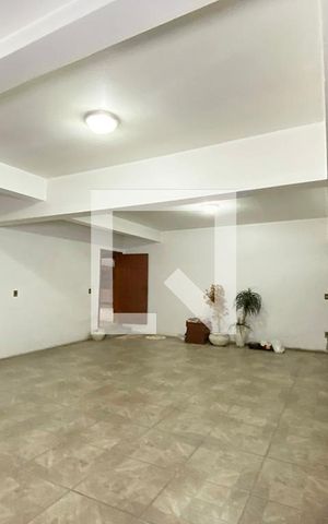 Casa à venda com 411m², 4 quartos e 3 vagasGaragem