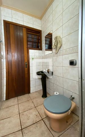 Casa à venda com 411m², 4 quartos e 3 vagasBanheiro 5