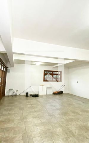 Casa à venda com 411m², 4 quartos e 3 vagasGaragem