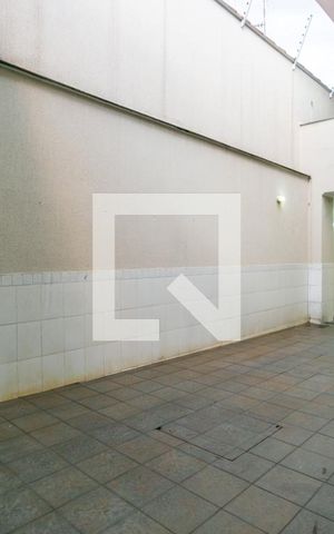 Casa à venda com 400m², 3 quartos e 4 vagas Casa à venda com 400m², 3 quartos e 4 vagasGaragem