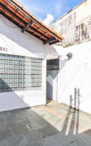 Casa à venda com 91m², 3 quartos e 1 vaga Casa à venda com 91m², 3 quartos e 1 vagaGaragem